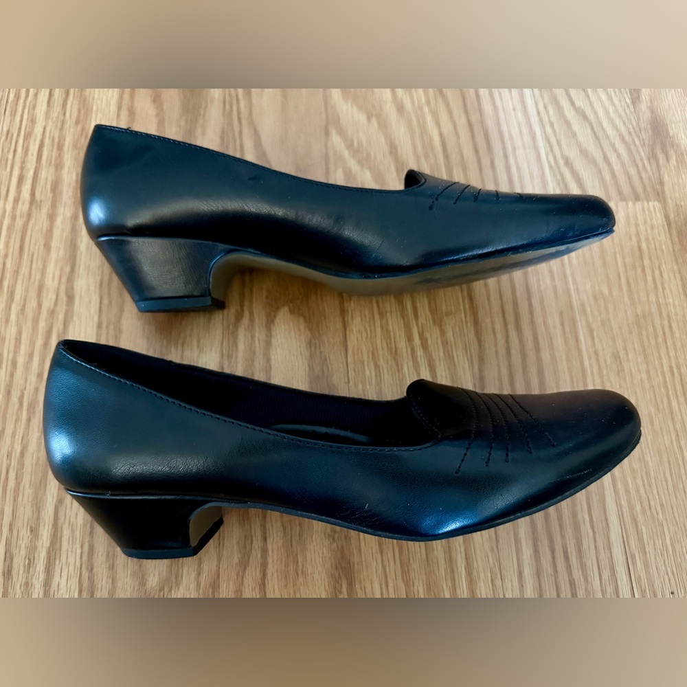 Easy Street women’s pumps low heel dress shoes black size 7M - Picture 5 of 7